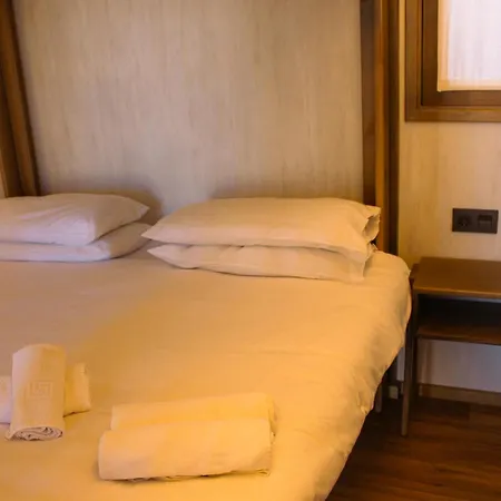 Taiga Almeria Playa Campsite Palomares (Almeria)