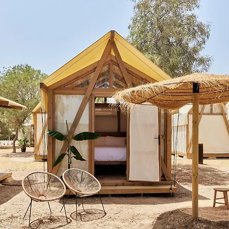 Campsite Taiga Almeria Playa Palomares (Almeria)